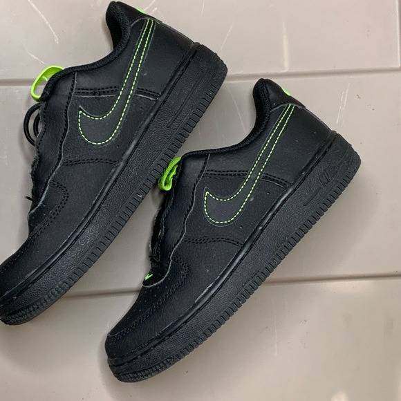 Nike Air Force 1 Toggle - Picture 16 of 16